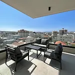 דירה Mouson View