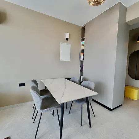 Apartman Mouson View *