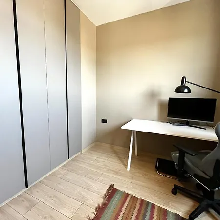 Apartment Mouson View *